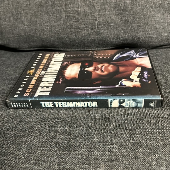 The Terminator Spec Ed DVD 2003 Arnold Schwarzenegger Linda Hamilton Sci-Fi - Picture 4 of 9